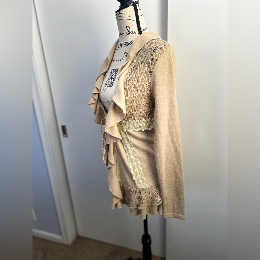 Aniina Bohemian and‎ laced cardigan - Picture 7 of 10